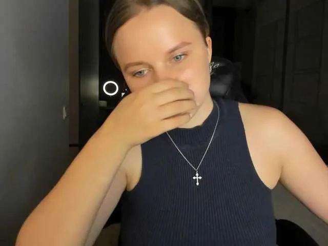 lory34 – webcam model profile photo Image 6