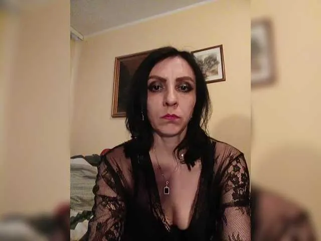 lilbbyliv – webcam model profile photo Image 8
