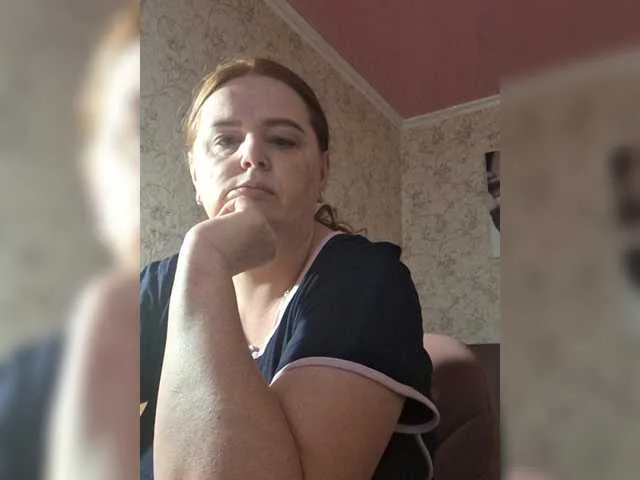 WhoreRobot – webcam model profile photo Image 13