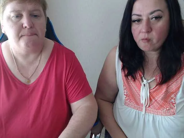 out_lust – webcam model profile photo Image 4