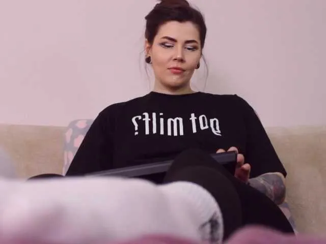 margot_smith – webcam model profile photo Image 8