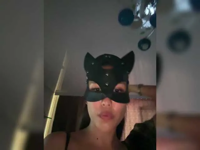 AlexisGrays – webcam model profile photo Image 6