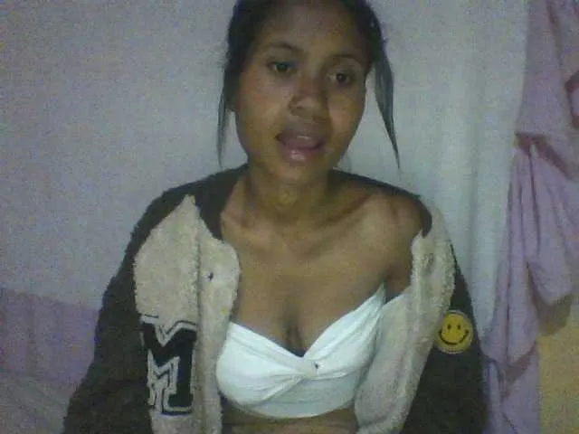 linda_power – webcam model profile photo Image 5