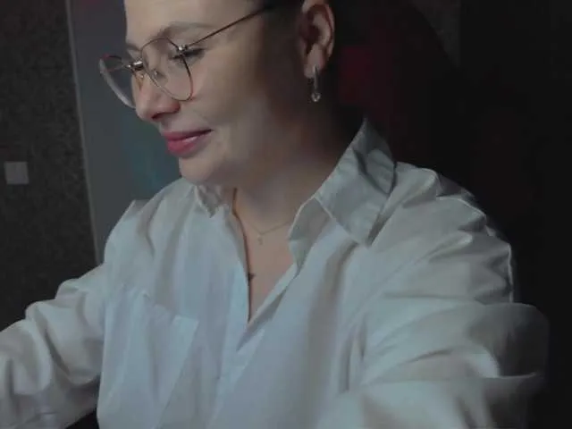 -Dirty-Bitch – webcam model profile photo Image 7