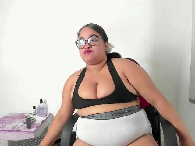 Sonya-reallsugar – webcam model profile photo Image 9