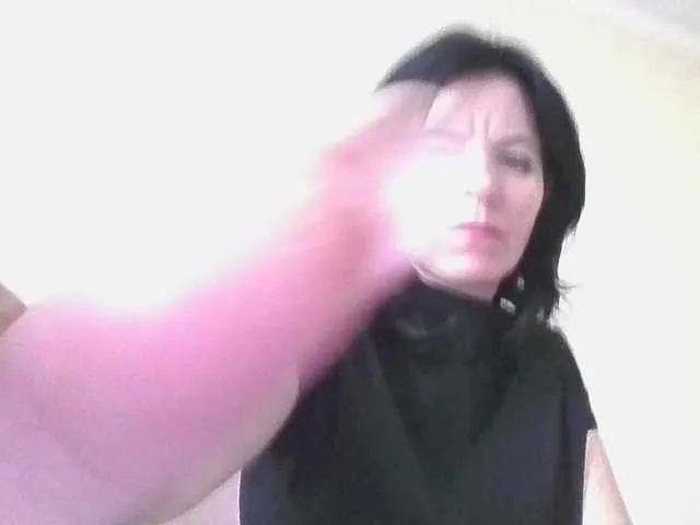 Sexycikas – webcam model profile photo Image 5