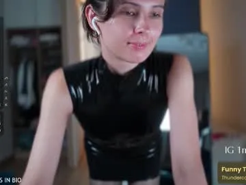 daniaramirez – webcam model profile photo Image 13