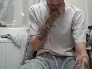 millemimi – webcam model profile photo Image 12