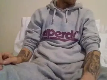 millemimi – webcam model profile photo Image 16