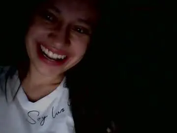 blonde_bigtits – webcam model profile photo Image 2