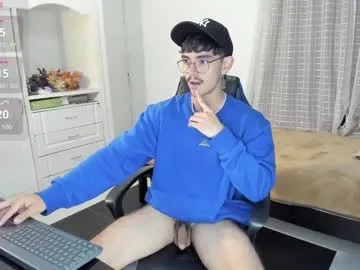 bunnydollstella – webcam model profile photo Image 3