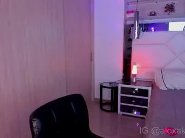 ellaya_ – webcam model profile photo Image 7