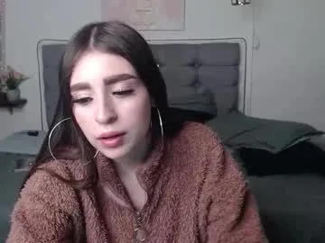 _lilyxx Image 11