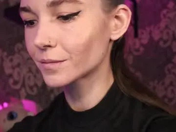 ELENA-XXX free chat on liveonude Image 18