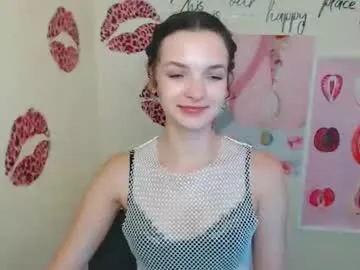 MiamiMur – webcam model profile photo Image 12