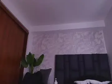 StarKristy – webcam model profile photo Image 16