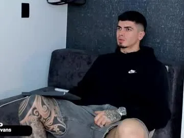 Mediumsomnambula – webcam model profile photo Image 17