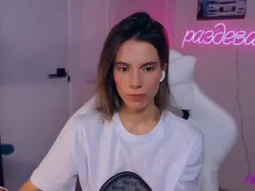 xlunami – webcam model profile photo Image 16