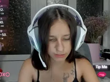 blumbum – webcam model profile photo Image 6