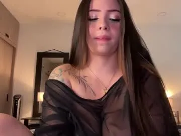 bunnydollstella – webcam model profile photo Image 3