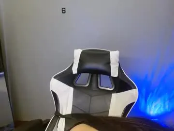 nyashkit – webcam model profile photo Image 5