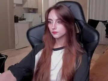 molochnaya000 – webcam model profile photo Image 14