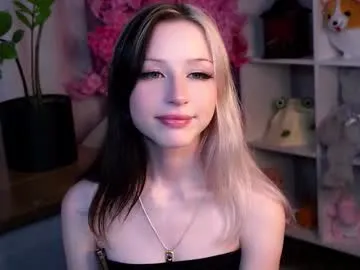 violettcastel – webcam model profile photo Image 3