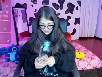 cutebon – webcam model profile photo Image 2