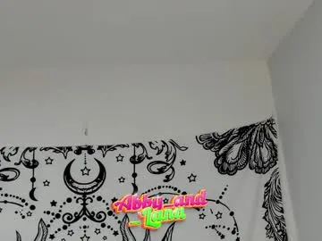 ELENA-XXX – webcam model profile photo Image 16