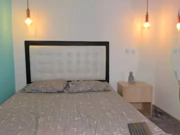 miss_juliaa – webcam model profile photo Image 7