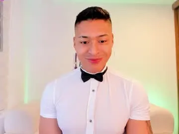 cute_fox_girl – webcam model profile photo Image 17