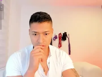 cute_fox_girl – webcam model profile photo Image 18