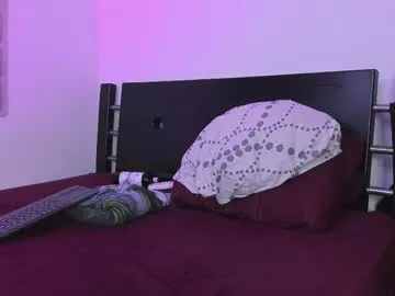 DvaBomja – webcam model profile photo Image 17