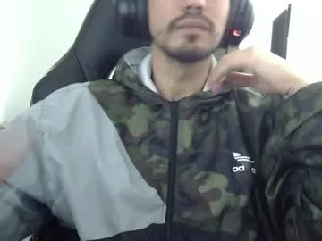 liightanddarkness11_11 – webcam model profile photo Image 9