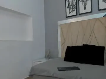 pleasant_fun – webcam model profile photo Image 12