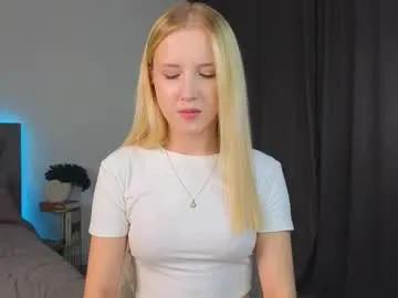 francescafey – webcam model profile photo Image 13