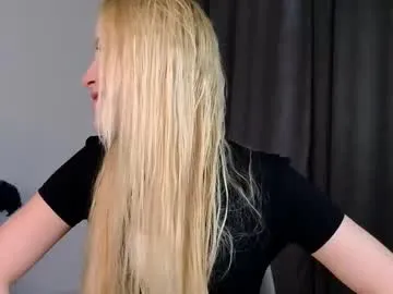 francescafey – webcam model profile photo Image 2