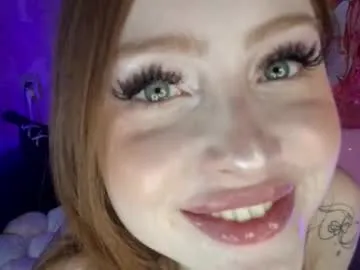 krissone – webcam model profile photo Image 16