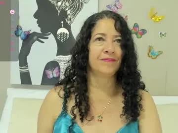 xlunami – webcam model profile photo Image 13