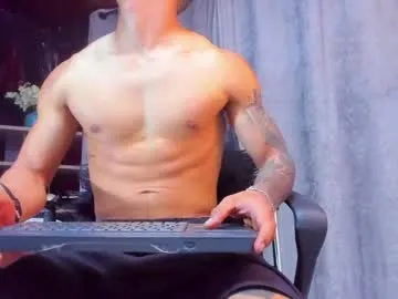 onlyonefinger – webcam model profile photo Image 17