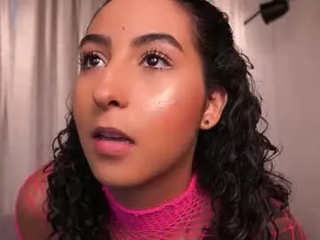 bunnydollstella – webcam model profile photo Image 16