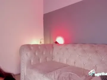 Sun-Moon – webcam model profile photo Image 5