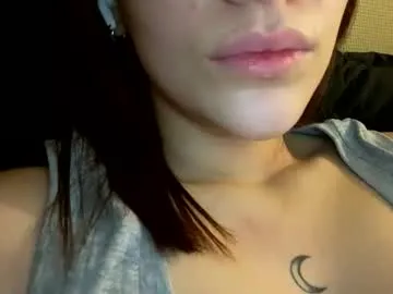 MiaTonyy – webcam model profile photo Image 5