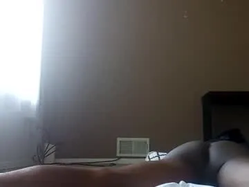 liah_grey8 – webcam model profile photo Image 3