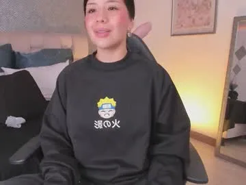 Lorablu – webcam model profile photo Image 13