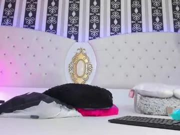 gianna_latin – webcam model profile photo Image 13