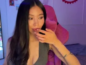 cutebon – webcam model profile photo Image 5