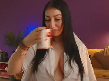 WhoreRobot – webcam model profile photo Image 18