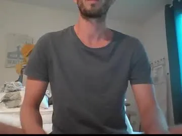 BeautyTriple – webcam model profile photo Image 8