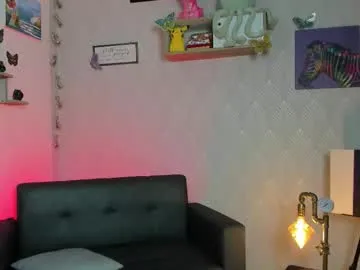 miss_juliaa – webcam model profile photo Image 12